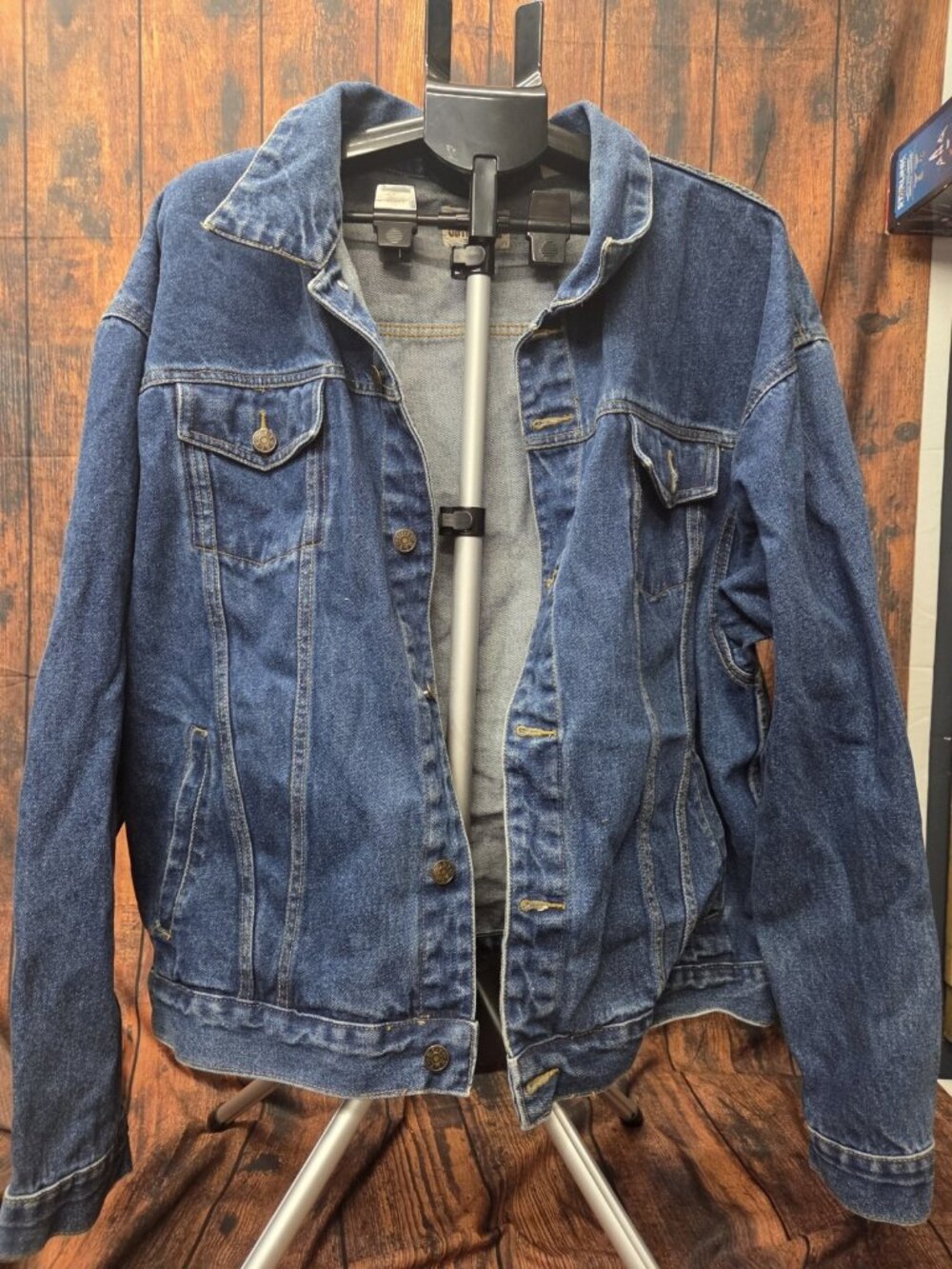 VTG Ely Outerwear Durable Med Blue Denim Trucker Jacket Mn's L / XL